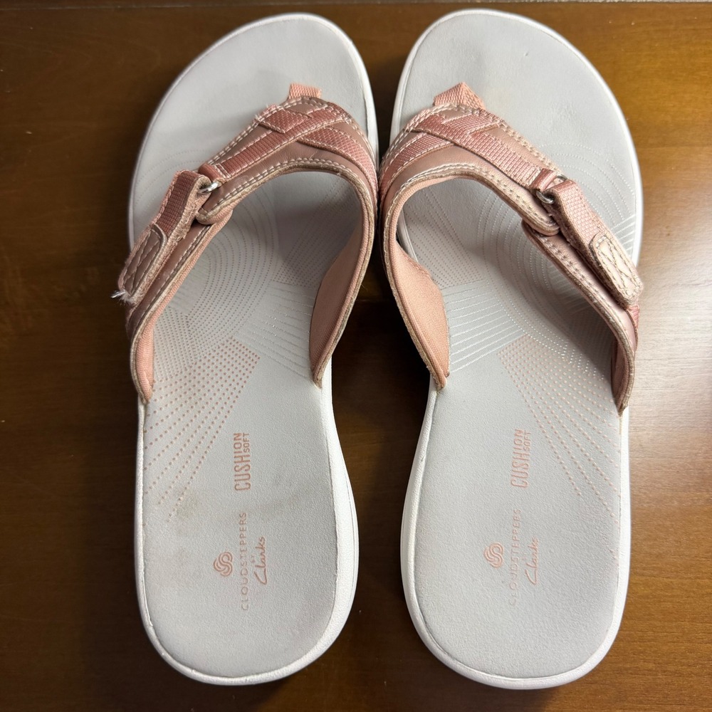 Clarks Cloudsteppers Arla Glitz Rose Gold Metallic Flip Flop Sandals Womens